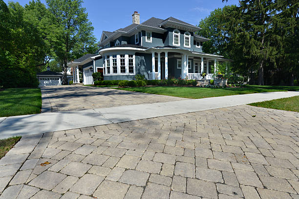 Best Residential Driveway Paver Services  in Centerville, IN